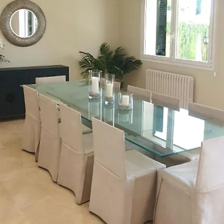 Modern Oasis In Scenic Mallorca Βίλα